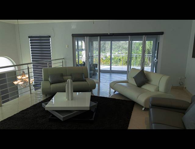 4 BEDROOM FREESTANDING FOR SALE IN BEACON BAY